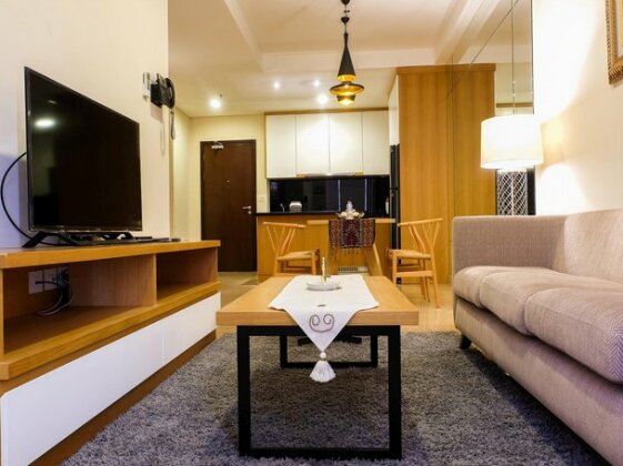 2br Direct Pool Access l'Avenue Apartment By Travelio - Photo2