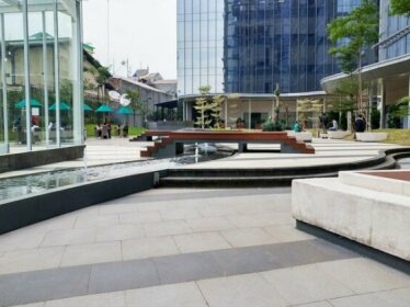 2br Direct Pool Access l'Avenue Apartment By Travelio