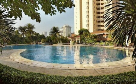 3br City View Sudirman Condominium Apartment By Travelio