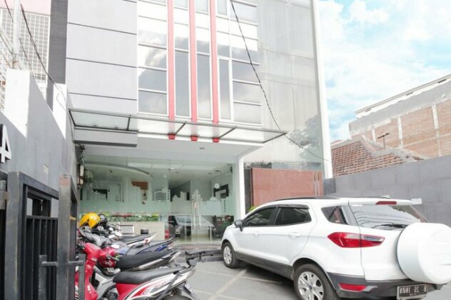Airy Thamrin Kebon Kacang Sembilan 47 Jakarta - Photo5