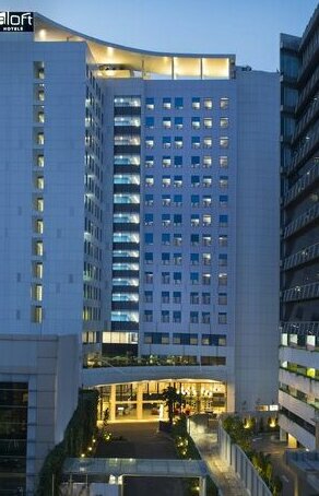 Aloft Jakarta Wahid Hasyim