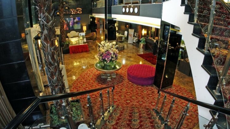 Amaroossa Cosmo Jakarta - Photo3