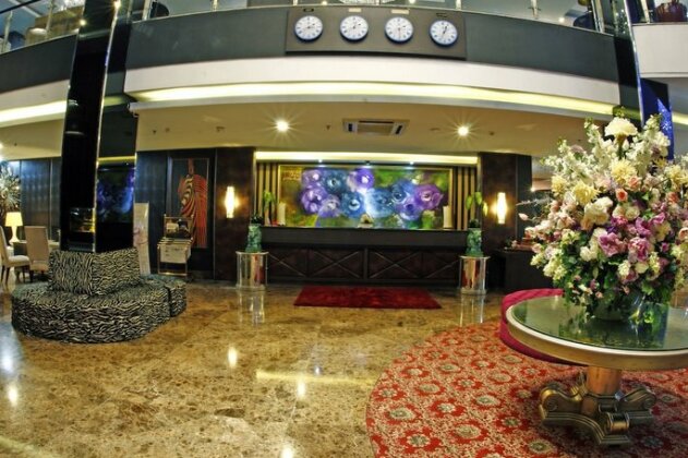 Amaroossa Cosmo Jakarta - Photo5