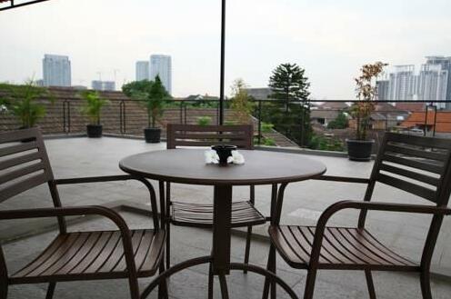 Amazing Residence Jakarta - Photo2