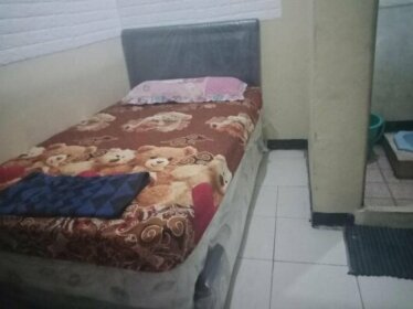 Anggrek Bulan Kost