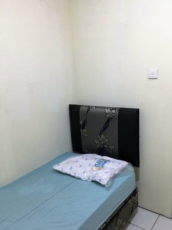 Apartement Gading Nias by CheapInn - Photo4