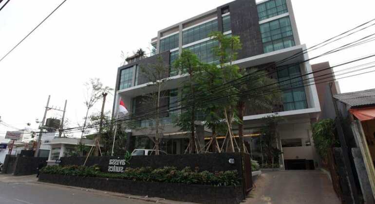 Avissa Suites