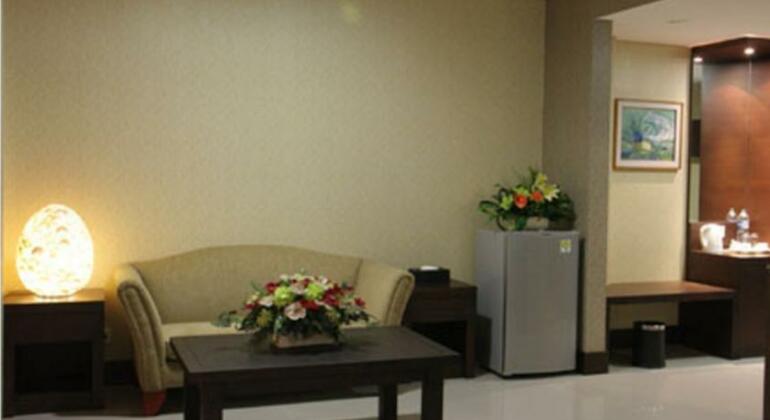 Bamboo Inn Hotel & Cafe - Photo5