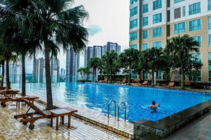 Best Location 2BR Gandaria Height Apartment By Travelio