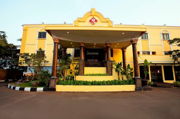 BI Executive Hotel