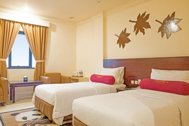 BI Executive Hotel - Photo3