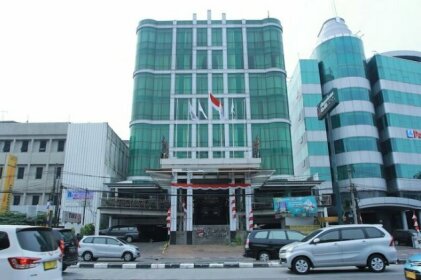 Capital O Business Hotel