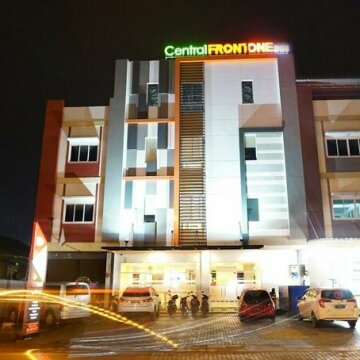 Central Front One Inn Jakarta Airport