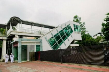 Central Jakarta Studio at Capitol Park Apartment By Travelio