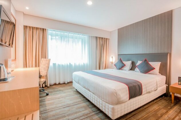 Collection O 7 Hotel Melawai - Photo2