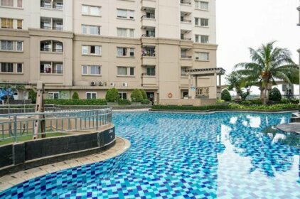 Comfy 2BR at Mediterania Marina Ancol Apartment By Travelio