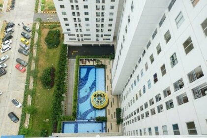 Comfy and Cozy Studio Bassura City Cipinang Apartment by Travelio