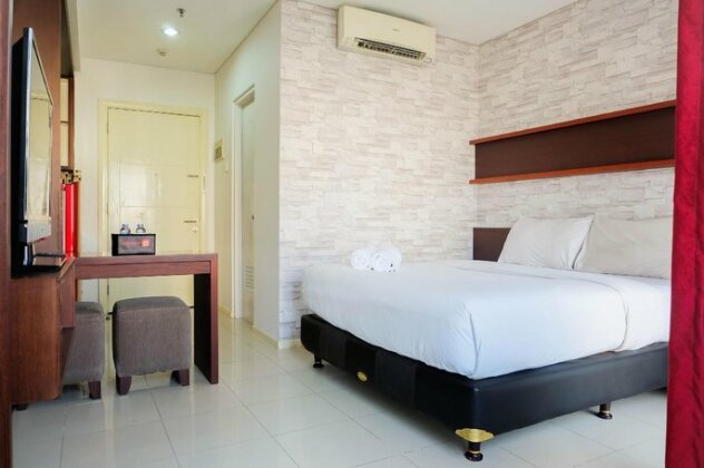 Comfy Studio Cosmo Terrace Apartment By Travelio Jakarta - Photo2