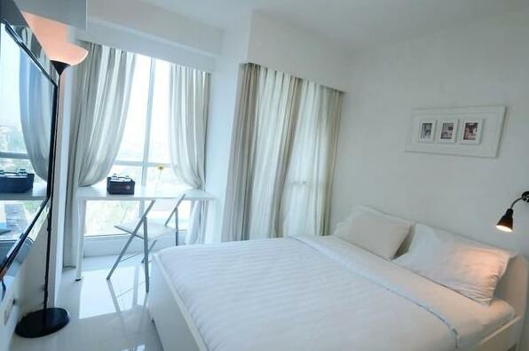 Cozy Modern Studio Room Pulomas Jakarta - Photo2