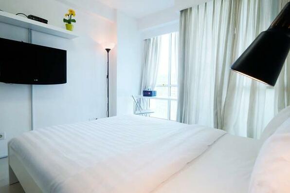 Cozy Modern Studio Room Pulomas Jakarta - Photo3