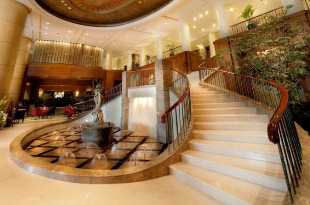 Crowne Plaza Jakarta - Photo3