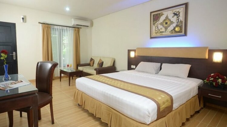 D'Arcici Plumpang - Photo3