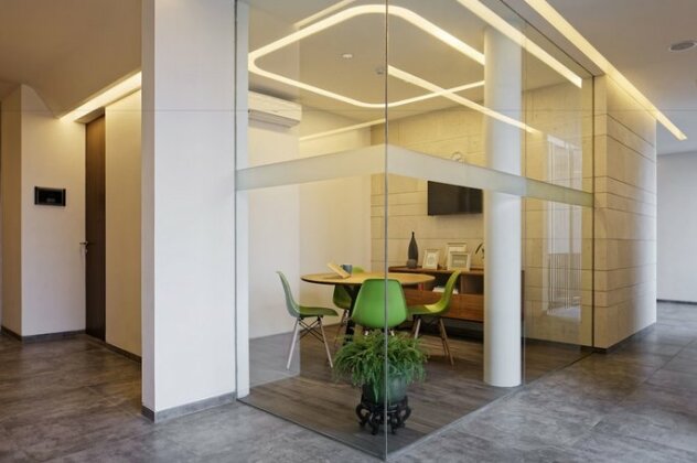 Daun Residence - Photo4