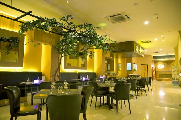D'cozie Hotel by Prasanthi - Photo5