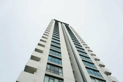 Elegant 1BR Veranda Residence @ Puri Apartment by Travelio