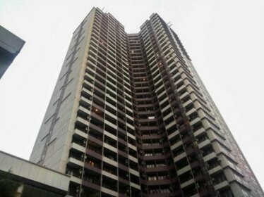 Elegant and Chic Studio Tamansari Semanggi Apartment By Travelio