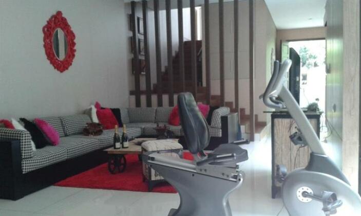 Elliottii Residence Pondok Hijau - Photo5