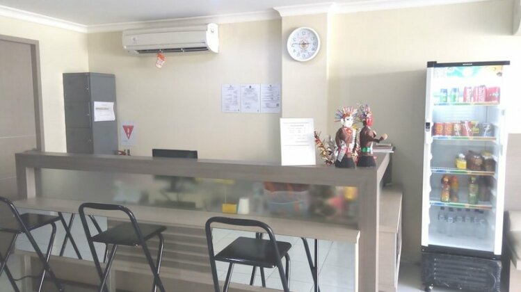 Ethan Hotel Cilincing Plaza - Photo4