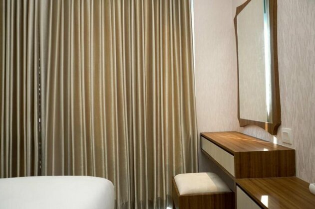Exclusive and Strategic Studio Puri Mansion Apartment By Travelio - Photo3