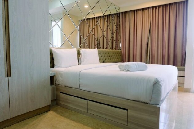 Exclusive Studio Menteng Park Apartment By Travelio - Photo2