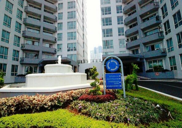 Exquisite Apartment in Central Jakarta