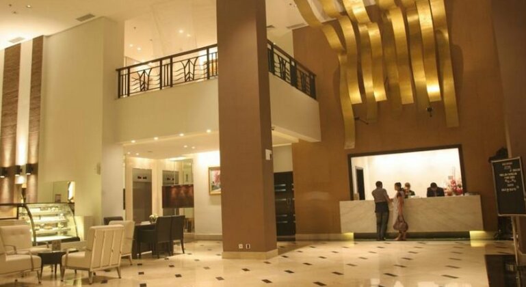 Grand Asia Hotel - Photo4