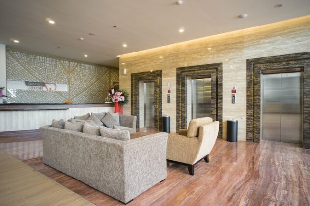 Grand G7 Hotel - Photo3