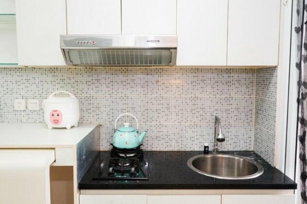Great Location Green Pramuka Apartment - Photo2