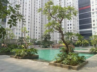 Green Bay Pluit Apartment