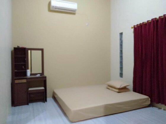Happy Homestay Jakarta - Photo5