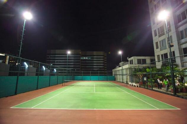 Harris Suites fX Sudirman - Photo3