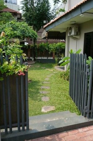 Harry's Guesthouse