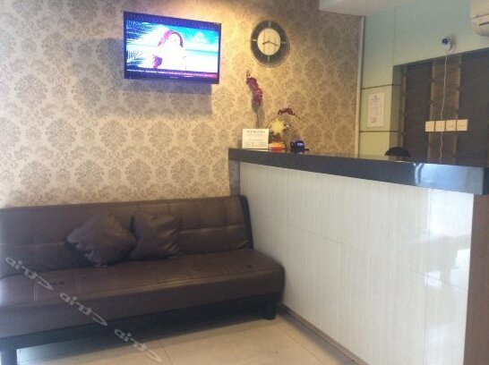 Hin's Hotel - Photo4