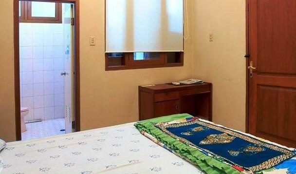 Hippo Homestay - Photo3