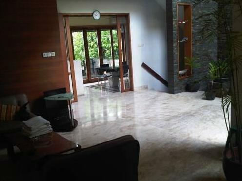 Holiday Home Janur Kuning - Photo2