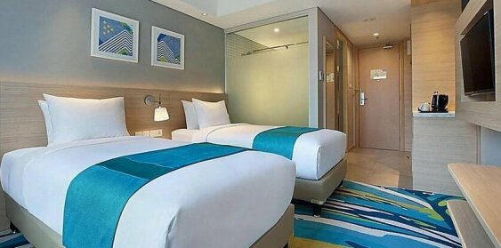 Holiday Inn Express Jakarta Wahid Hasyim