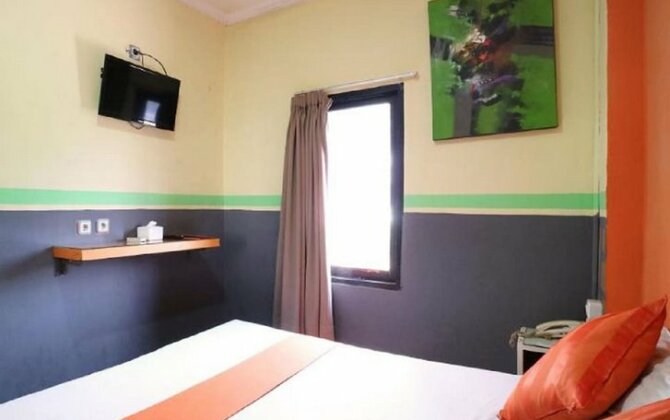Hollywood Hotel Jakarta - Photo5
