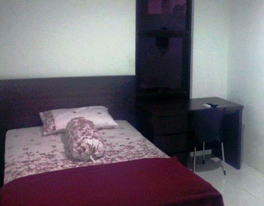  Photo 2