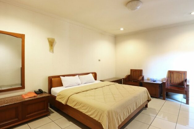 Hotel 678 Cawang - Photo4