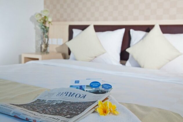 Hotel 88 Grogol - Photo2